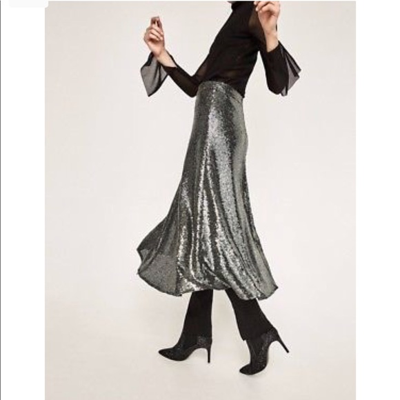 NWT ZARA GRAY SEQUINED MIDI SKIRT - Picture 4 of 8